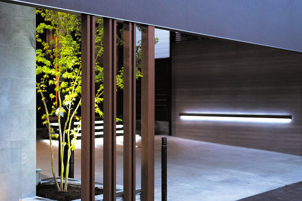 株式会社 六光園