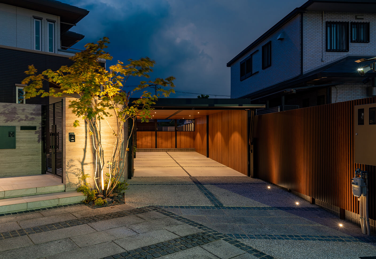 株式会社岡本ガーデン