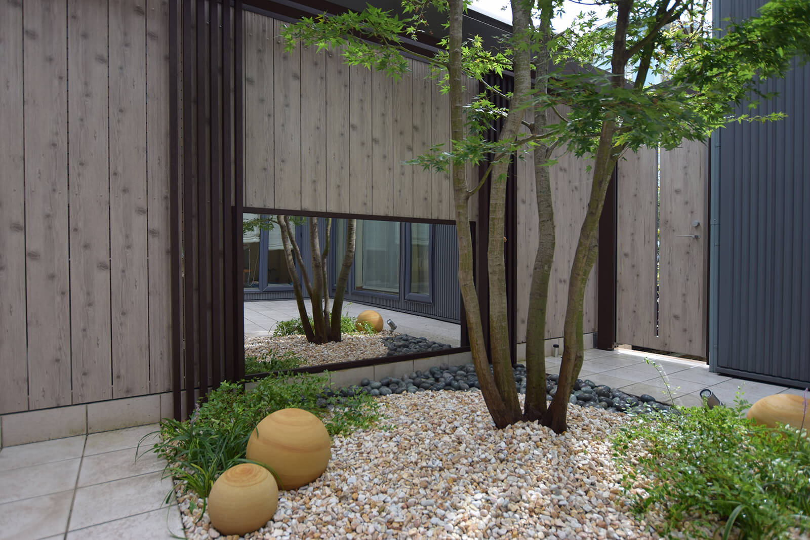 有限会社海馬工苑