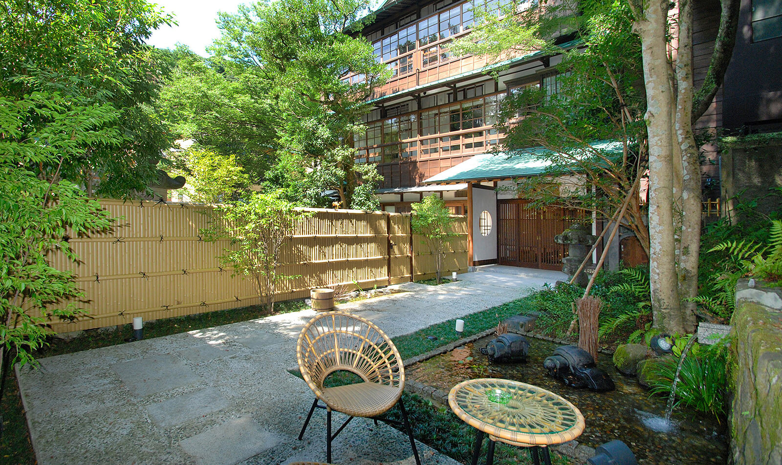 泰東興業株式会社