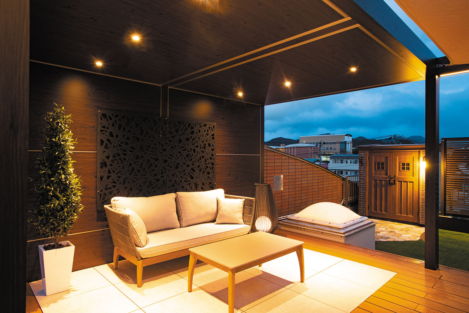 株式会社アイ・スタイル