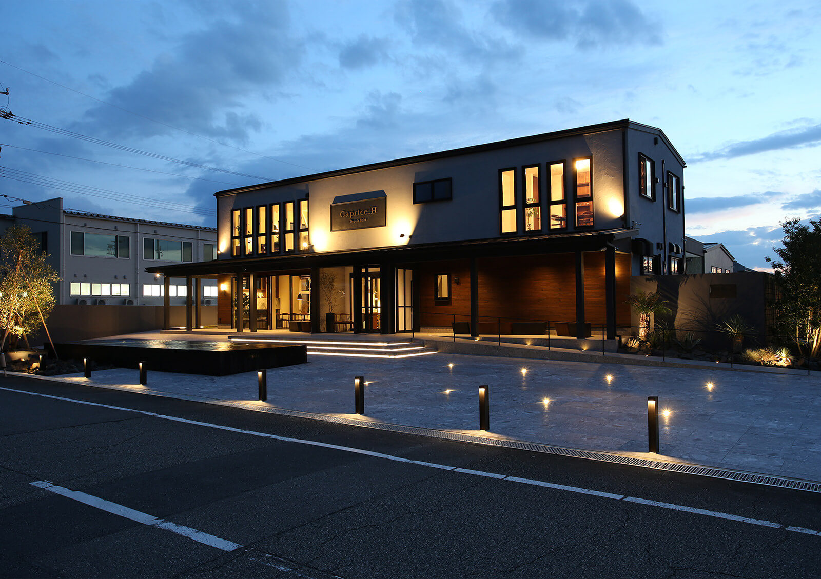 株式会社H.R.F Design Laboratory
