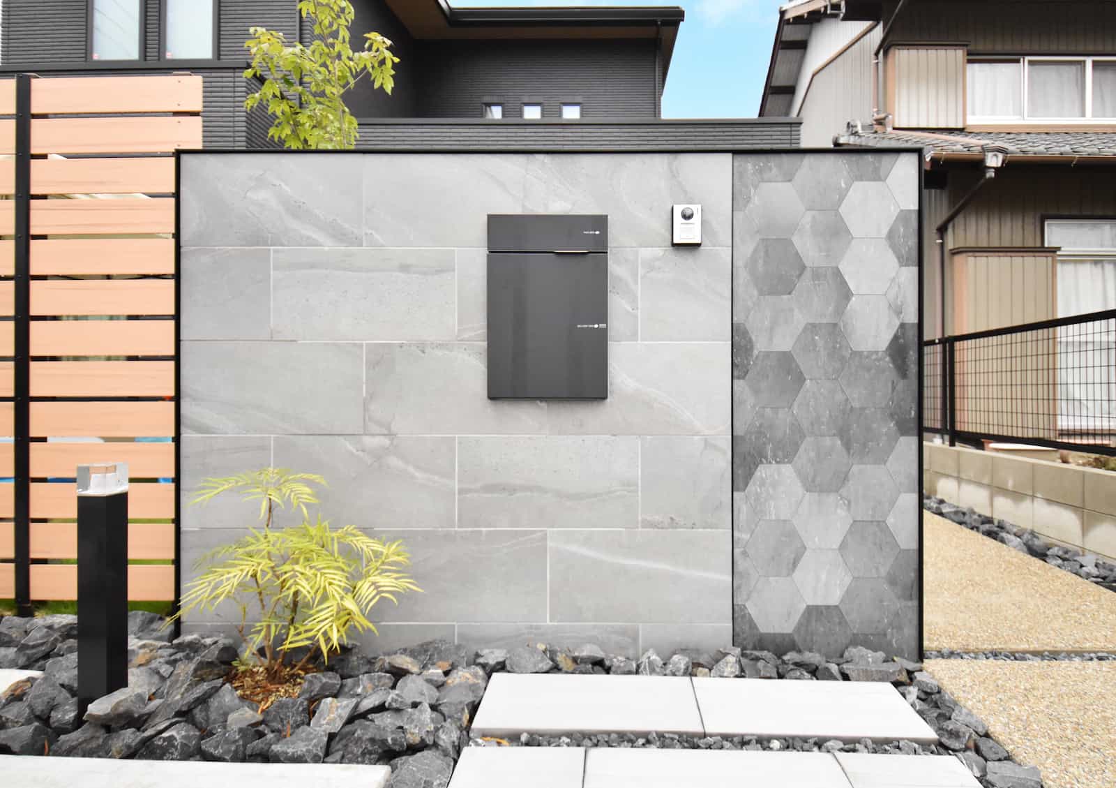 株式会社日出山