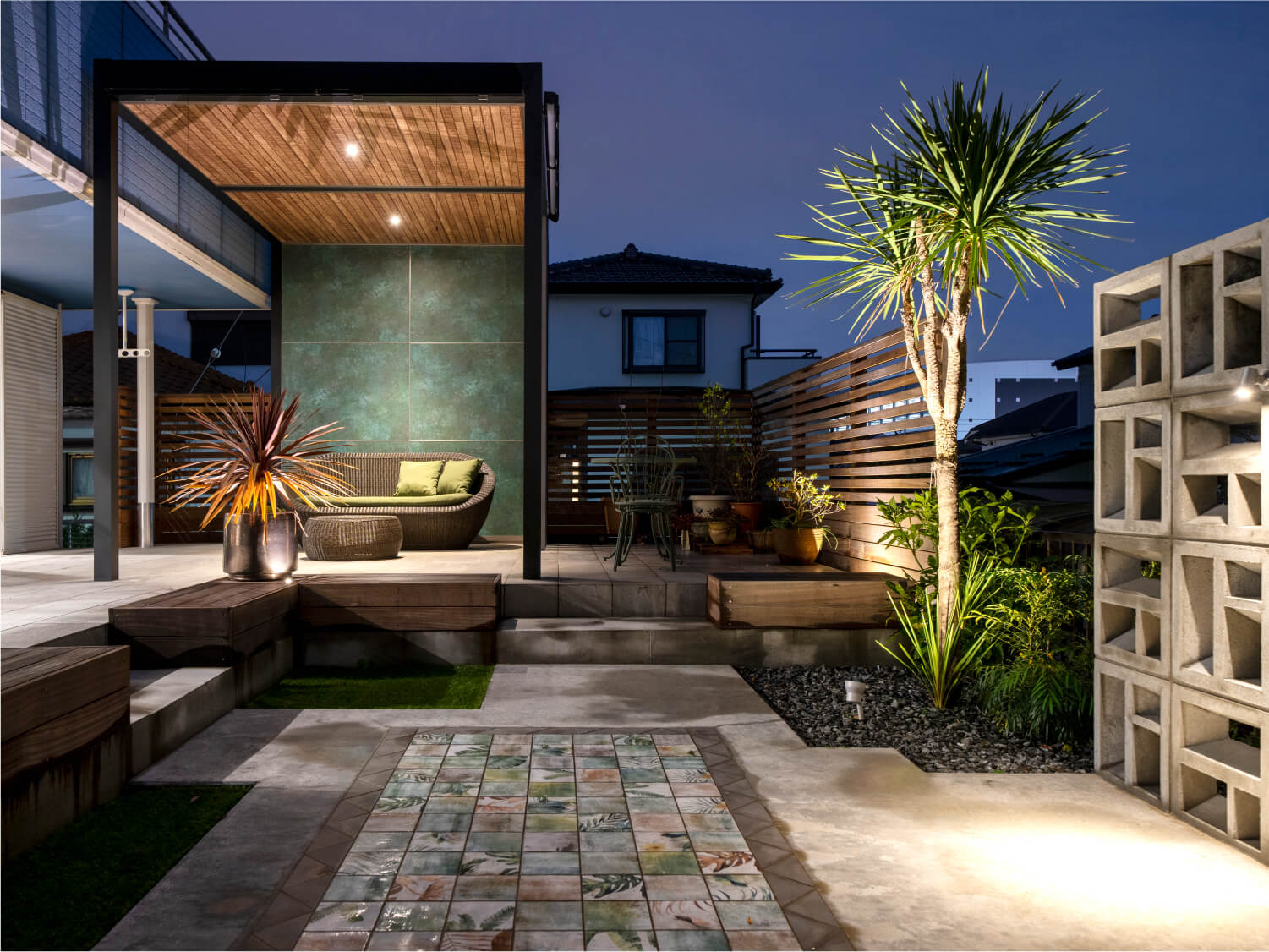 株式会社Design Studio AZUL