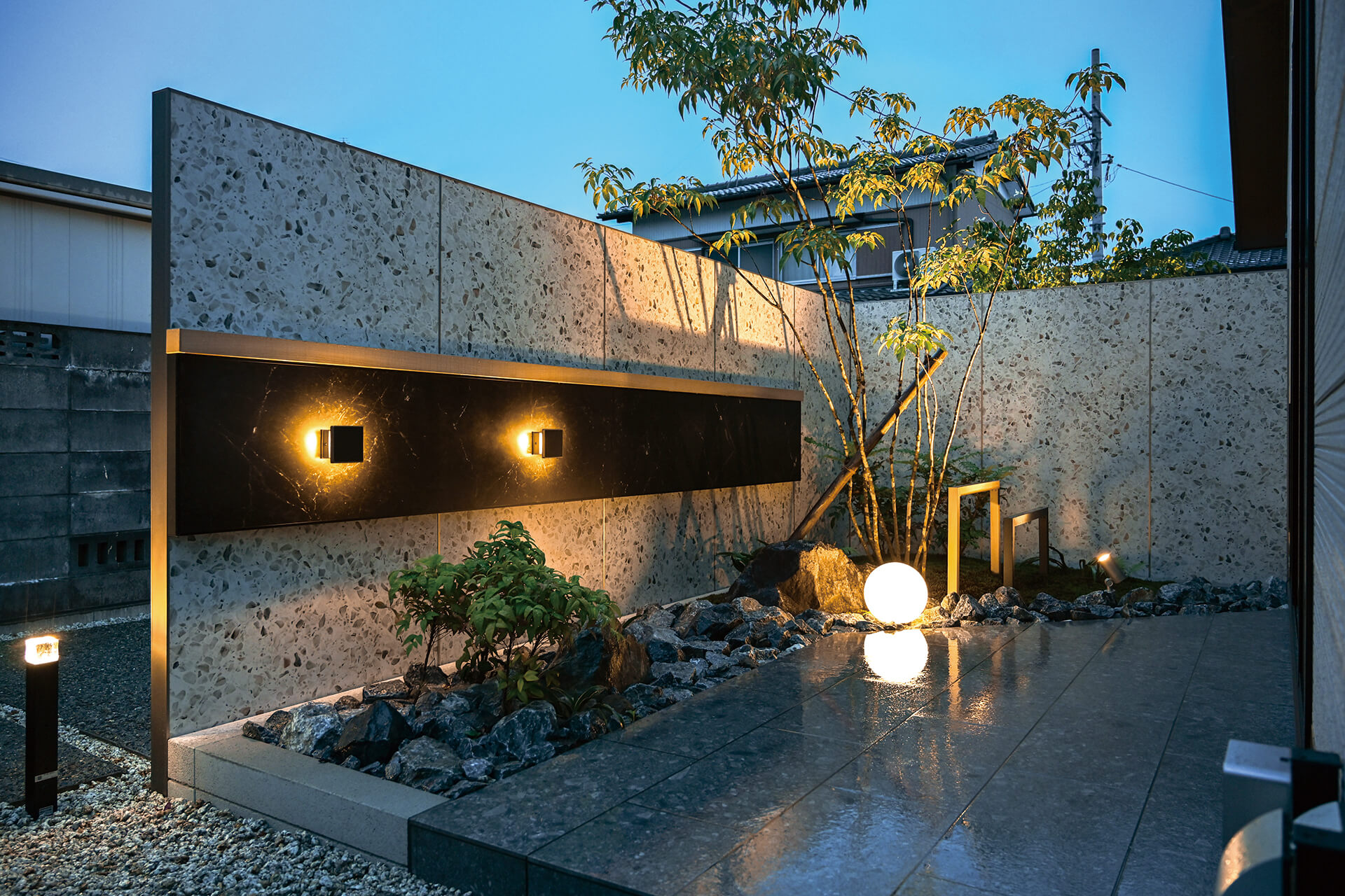 株式会社坂井工業所