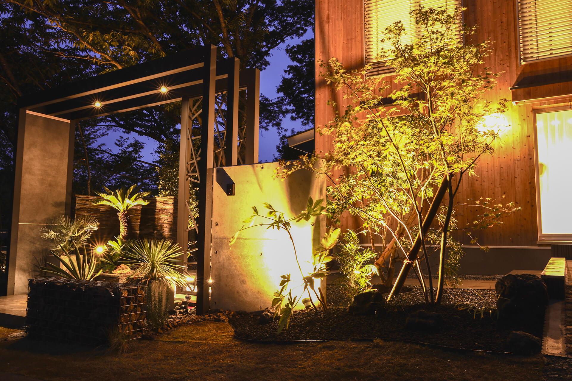 Garden Base Lab by 福本基業