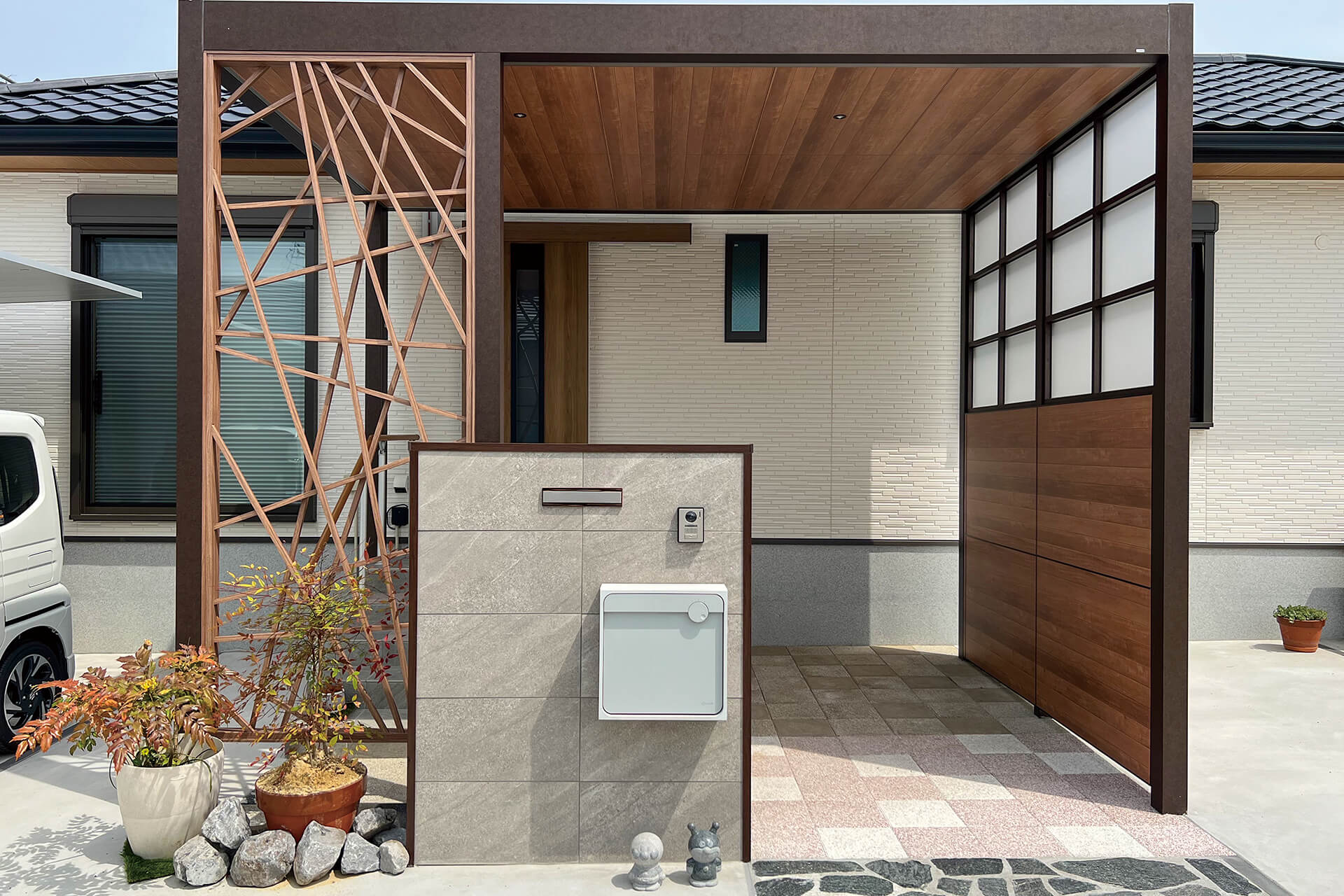 株式会社半田ガーデンピア