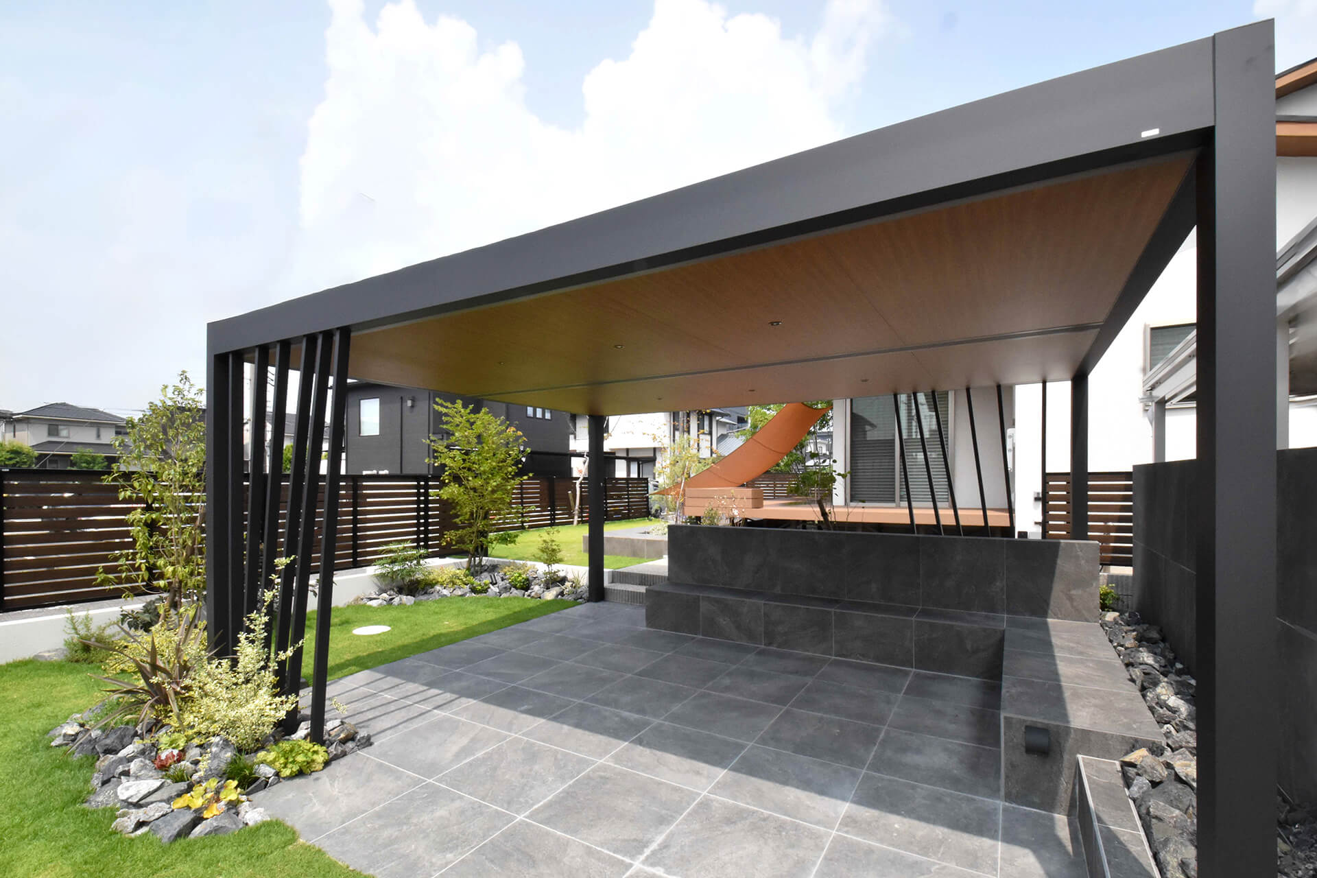 株式会社ハウジングセンターミウラ