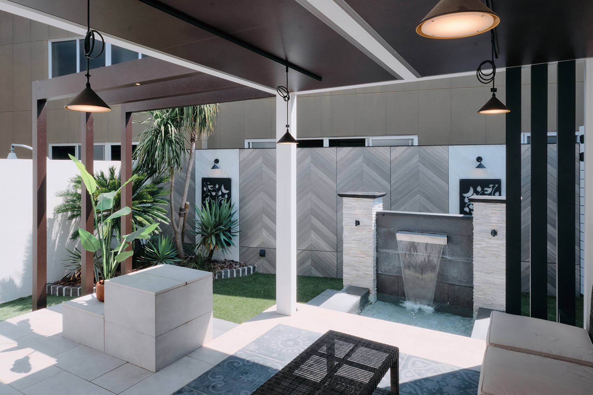 株式会社アルガーデン