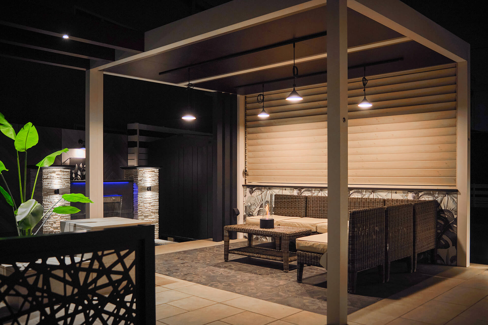 株式会社アルガーデン