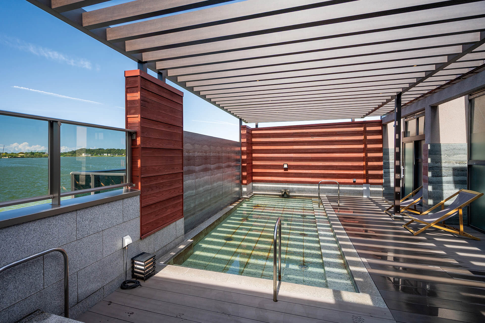 センスオブリゾート株式会社