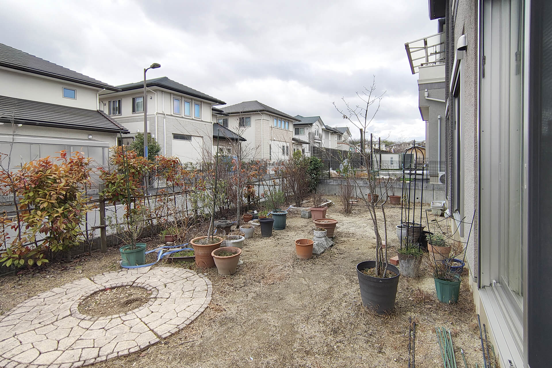 株式会社みどりDesign室「五感+」